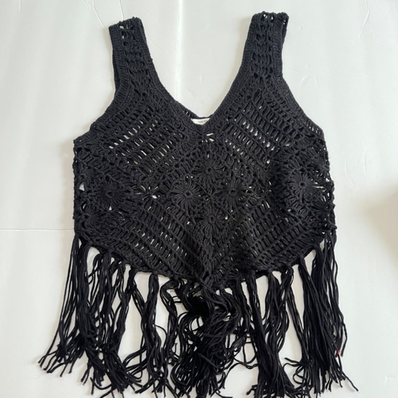 2x Crochet Crop Top with Tassel Fringes in Rust and Black - Picture 2 of 5